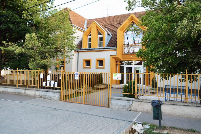 HALMI ISKOLA